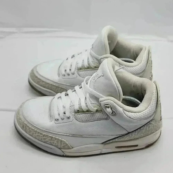 Nike Air Jordan Men's Leather 3 Retro 2018 Sneakers Shoes Triple White Size 7.5 - Picture 5 of 11